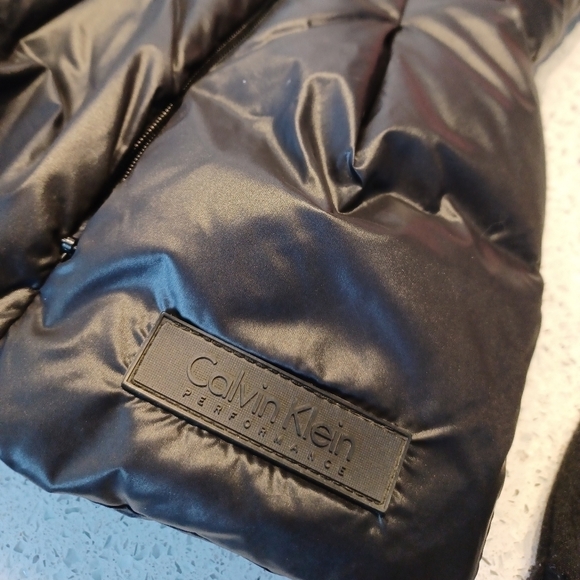 Calvin Klein Performance Black Puffer Jacket - Picture 7 of 16